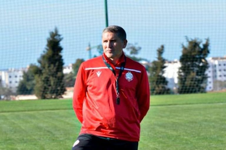 باتريس كارتيرون مدرب الزمالك المستقيل