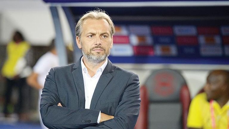 باتريس كارتيرون مدرب الزمالك المستقيل