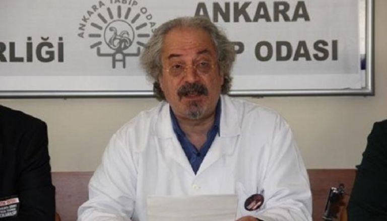 البروفيسور التركي  وَدات بولوط