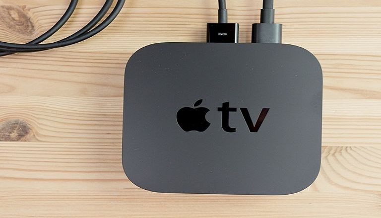 أبل Apple لم تعلن على صندوق جهاز أبل Apple ووحدة التحكم الخاصة به 