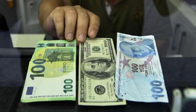 اليورو يسجل رقما قياسيا جديدا أمام الليرة التركية