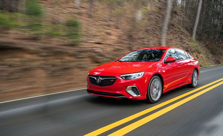 طراز بويك "ريجال GS"