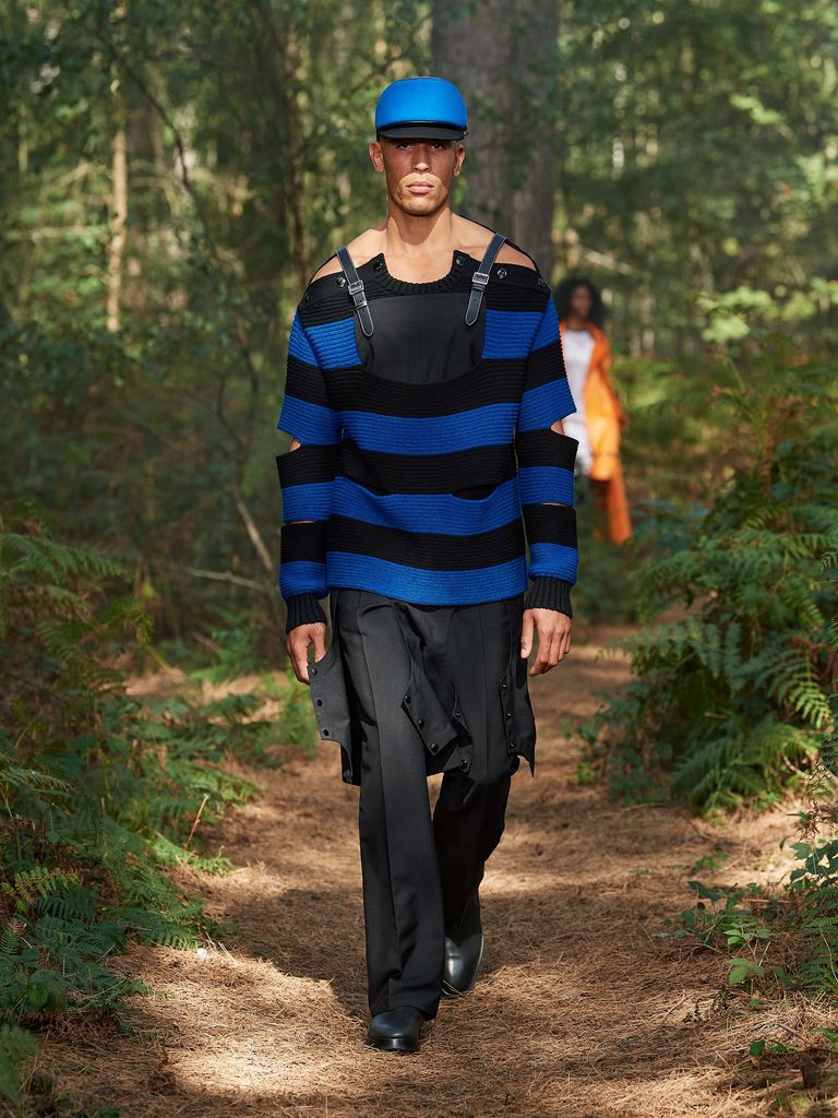 عرض أزياء لدار "بوربري" 