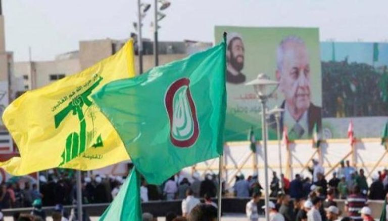 الثنائي الشيعي حزب الله وحركة أمل يعرقلان تشكيل الحكومة اللبنانية
