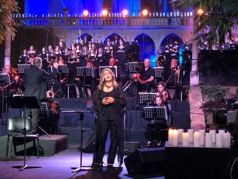 بيروت تتذكر ضحاياها بالفن والموسيقى