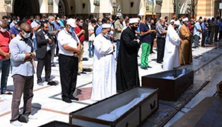 أول صلاة جنازة في مصر - اليوم السابع
