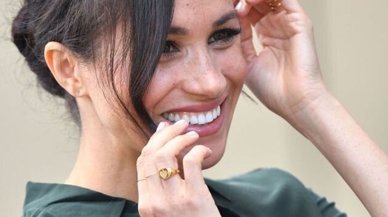 كيت ميدلتون وميجان ماركل خلال إحدى المناسبات البريطانية