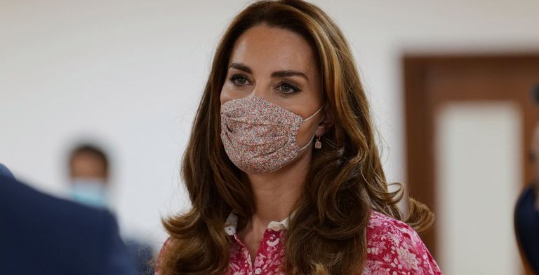 كيت ميدلتون وميجان ماركل خلال إحدى المناسبات البريطانية