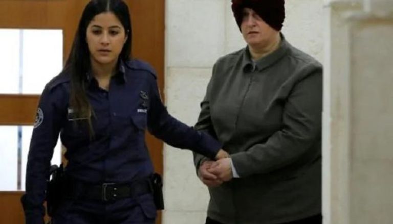 مالكا ليفر خلال جلسة محاكمة سابقة