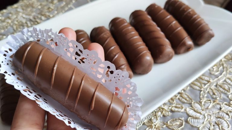 السكر يوجد بطرق مختلفة في المنتجات 