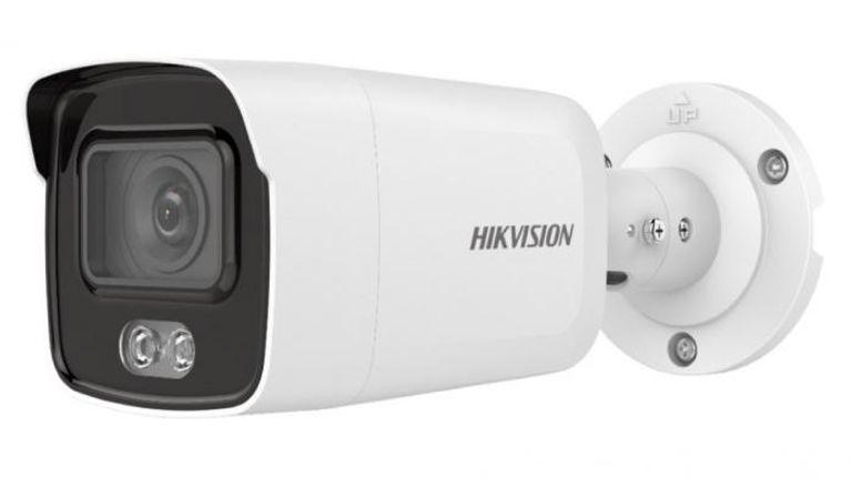 الكاميرات من صنع شركة Hikvision الصينية