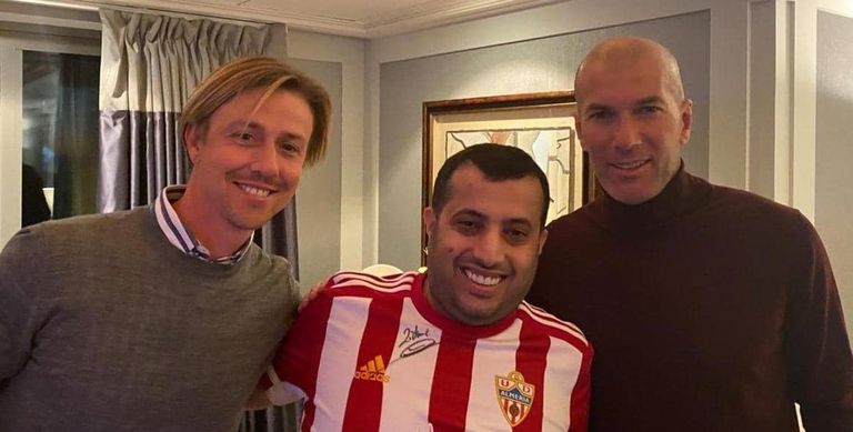 تركي آل الشيخ مع زين الدين زيدان مدرب ريال مدريد وجوتي مدرب ألميريا السابق تركي آل الشيخ رئيس نادي ألميريا الإسباني