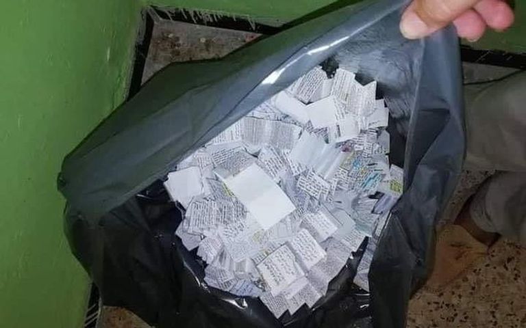 أوراق غش عثر عليها أساتذة عند طلبة بكالوريا في الجزائر