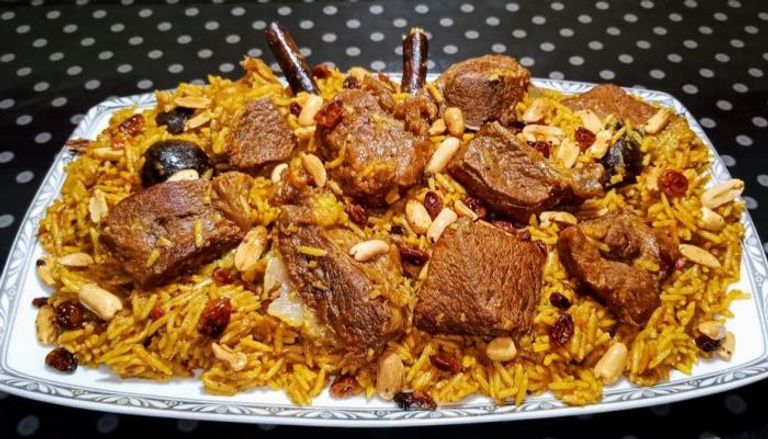 الكبسة من أشهر الأكلات الشعبية السعودية
