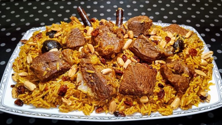 في اليوم الوطني السعودي أشهر الأكلات من موروث المملكة