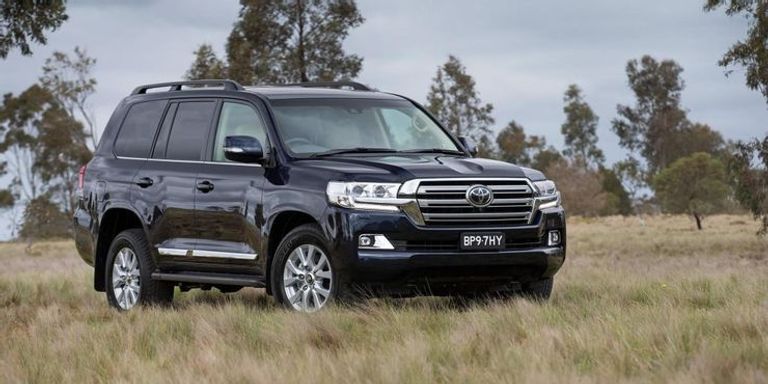 طراز لاند كروزر  طراز تويوتا RAV4