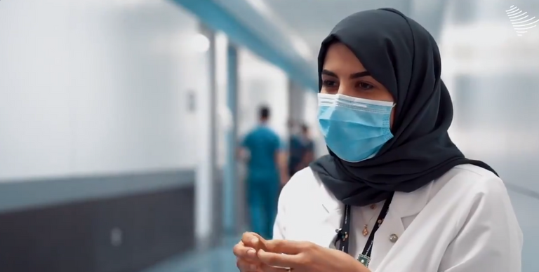 السعودية سارة العنزي