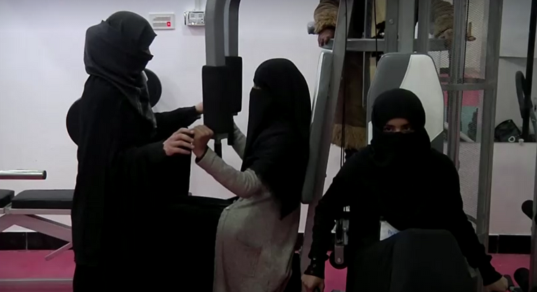 الصالة الرياضية تجتذب نحو 50 امرأة كل يوم