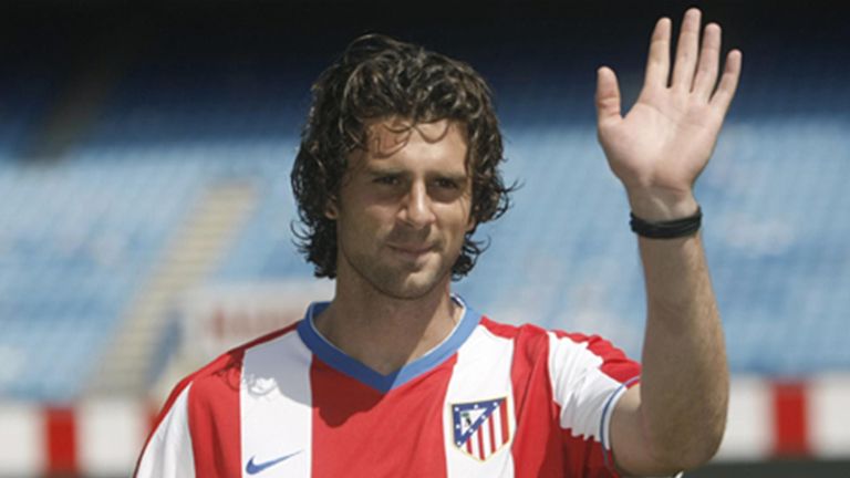 الإيطالي تياجو موتا ديفيد فيا بقميص برشلونة