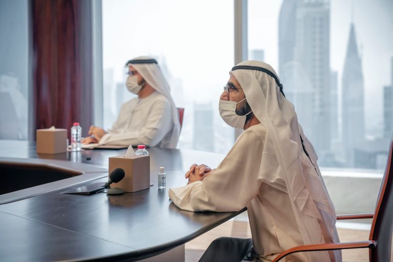 الشيخ محمد بن راشد آل مكتوم يستعرض خطة مركز محمد بن راشد للفضاء 