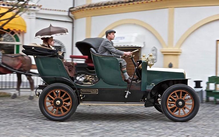 ماركة سيمنز طراز Vision-S