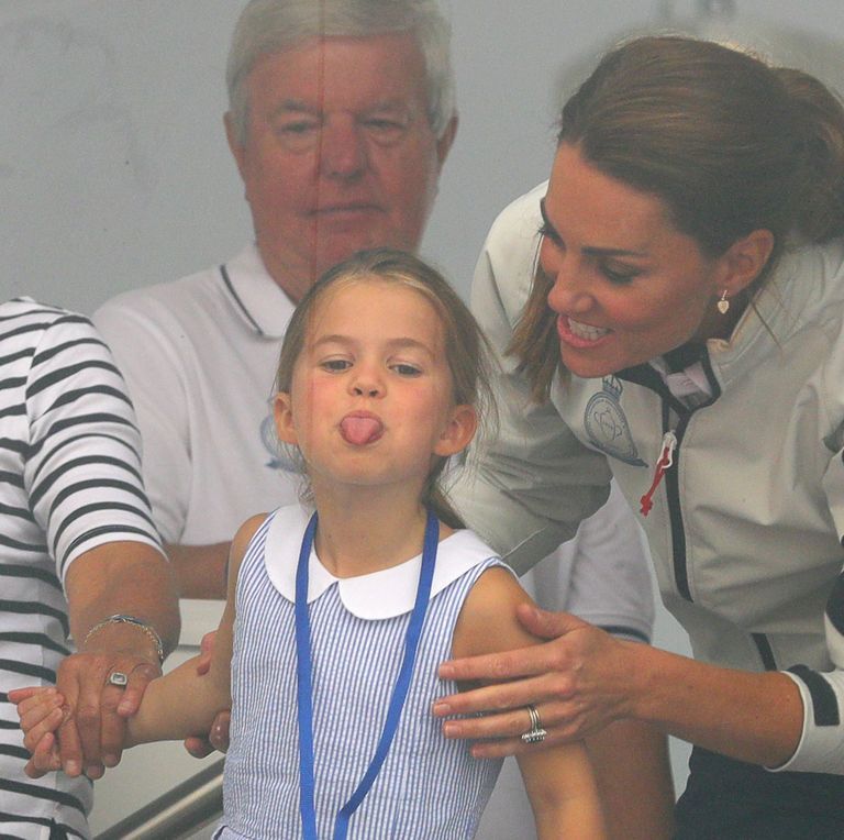 كيت ميدلتون تتشابه كثيرا في تربية أطفالها مع الأميرة ديانا