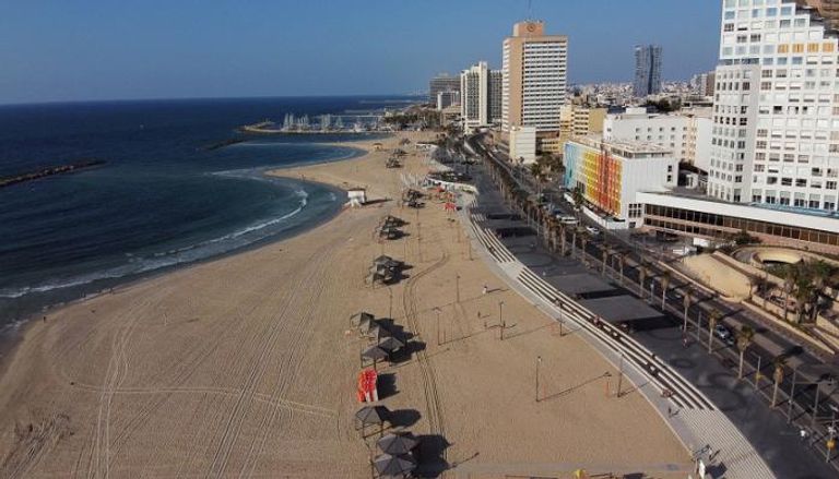 شواطئ تل أبيب خالية خلال فترة الإغلاق
