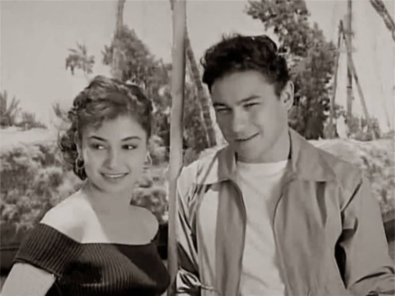 الفنان المصري أحمد رمزي