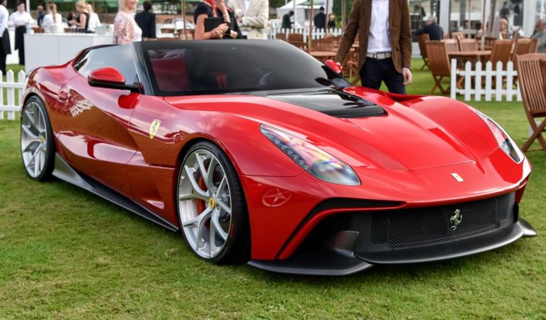 طراز فيراري F12 TRS طراز P540 Superfast Aperta