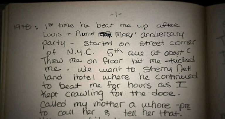 نيكول براون وأو جيه سيمبسون - ديلي ميل