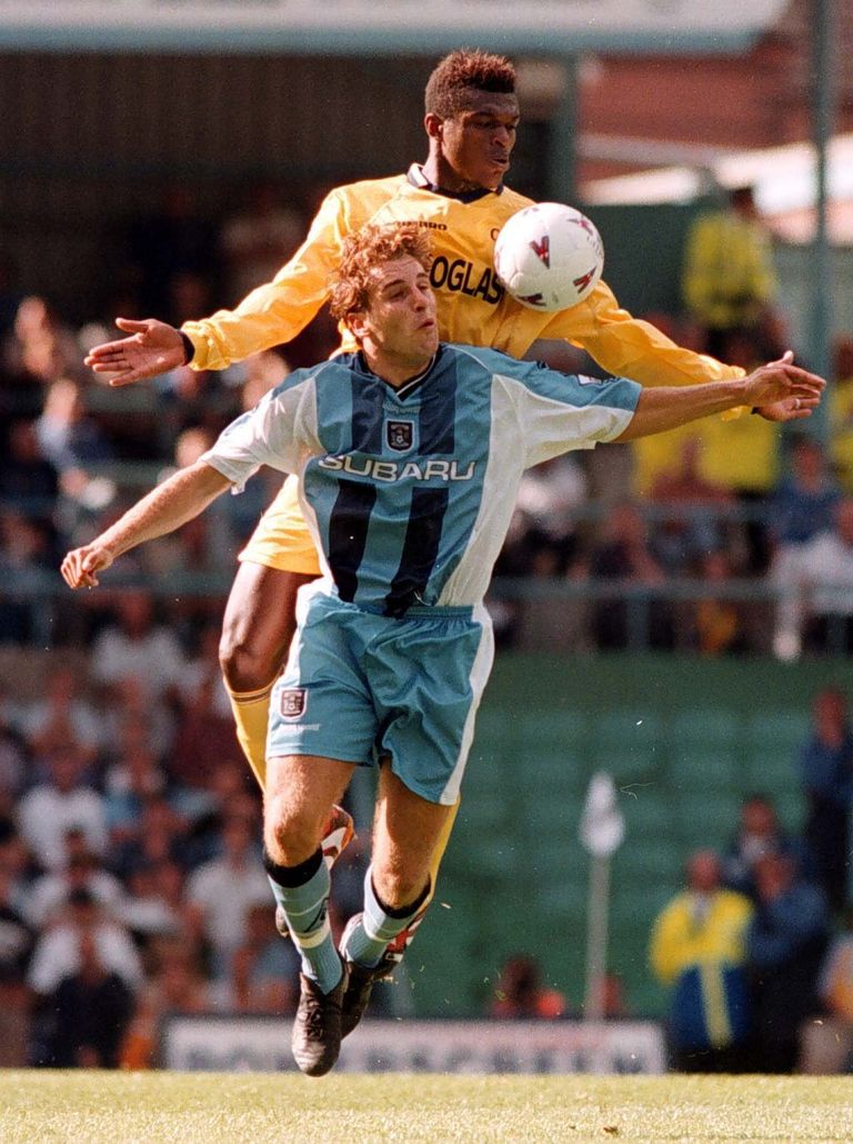 الفرنسي مارسيل ديساييه مدافع أرسنال السابق