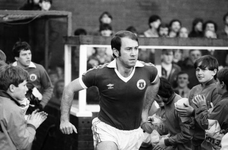 اللاعب الإنجليزي جلين كيلي المعتزل