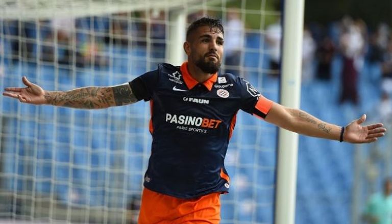 أندي ديلور مهاجم فريق مونبيلييه الفرنسي ومنتخب الجزائر