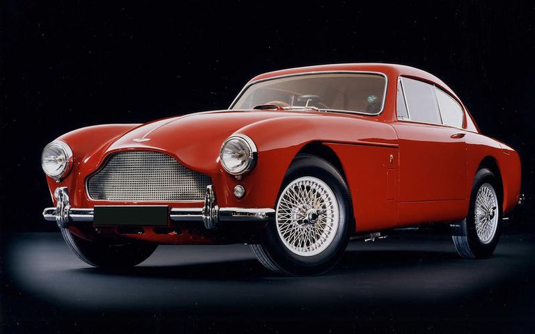 أستون مارتن DB2/4 MkIII  أستون مارتن DB5 موديل عام 1964
