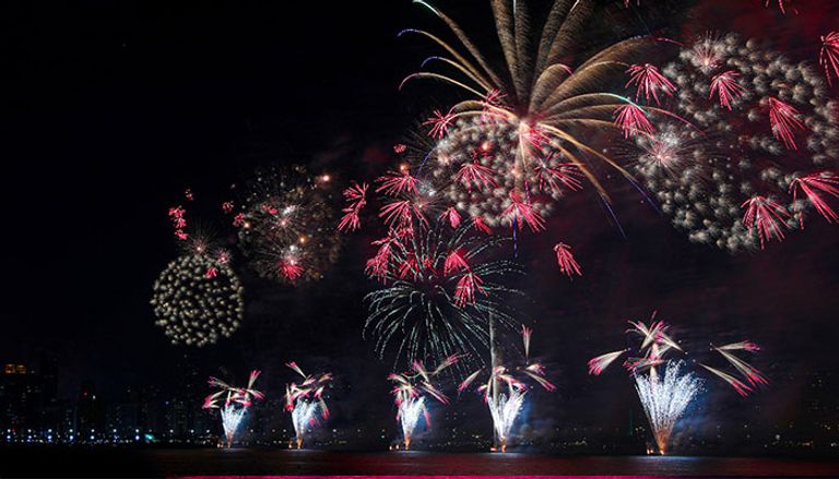 أبوظبي تحتفل برأس السنة