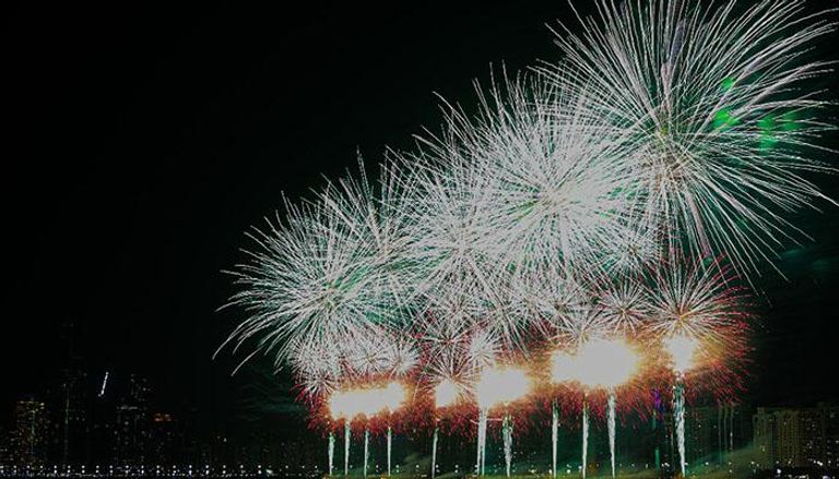  أبوظبي تحتفل برأس السنة