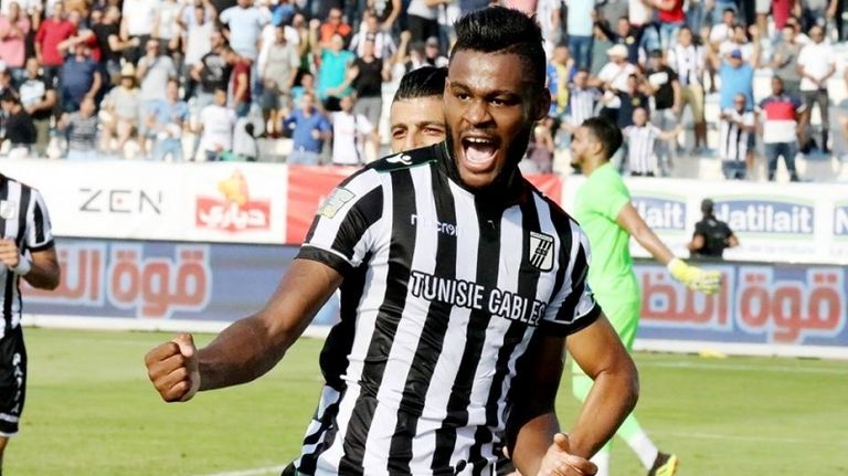 فراس شواط مهاجم الصفاقسي هداف الدوري التونسي فراس شواط نجم الصفاقسي هداف الدوري التونسي