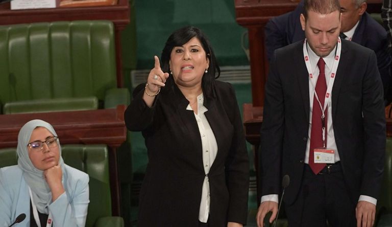 راشد الغنوشي رئيس حركة النهضة الإخوانية بتونس