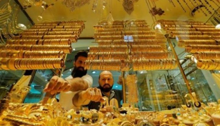 أسعار الذهب في مصر اليوم الجمعة ترتفع