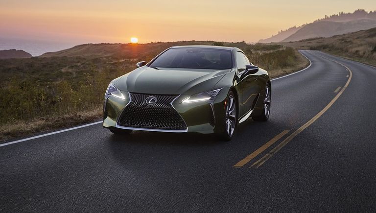 لكزس 2020 LC لكزس 2020 UX