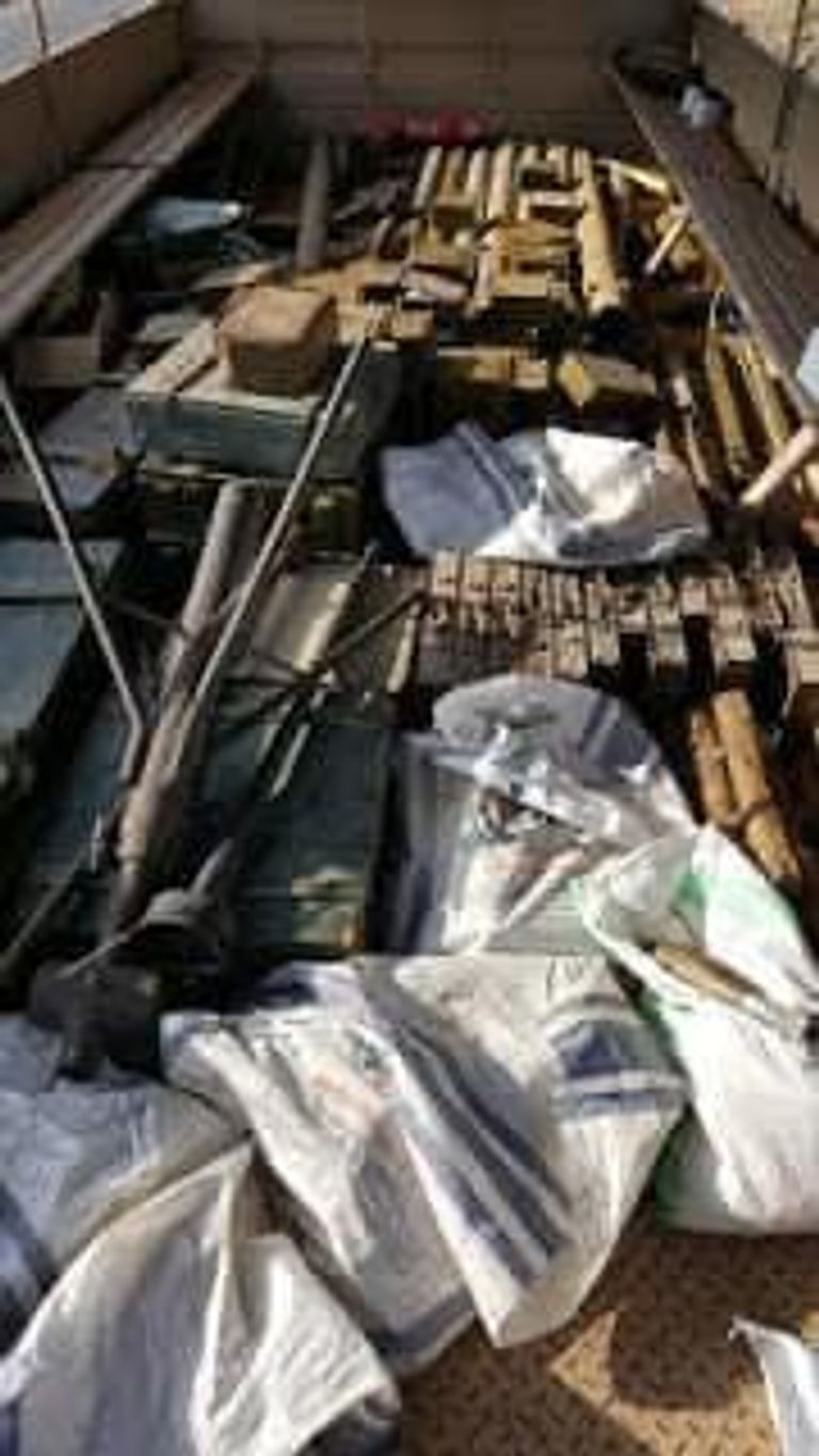 جانب من مداهمة الأمن اليمني لأوكار التنظيم الإرهابي بحضرموت