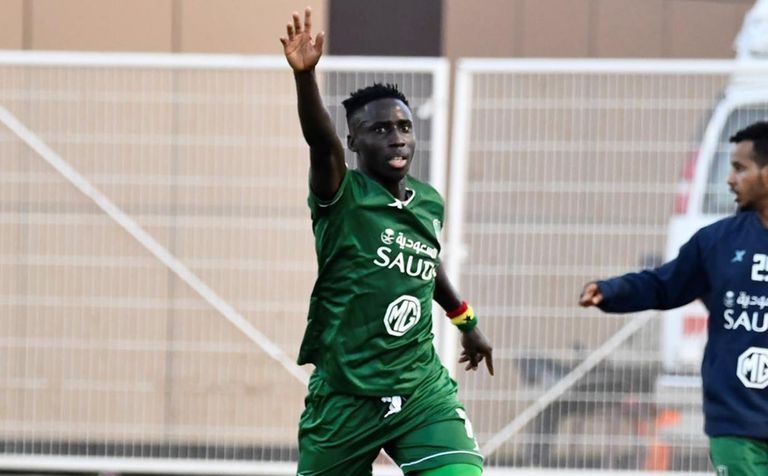 صامويل أوسو لاعب الأهلي الأهلي السعودي