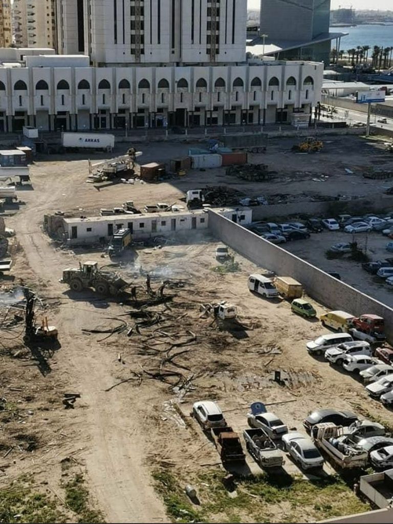 أسلاك كهربائية مسروقة بمقر مليشيا النواصي