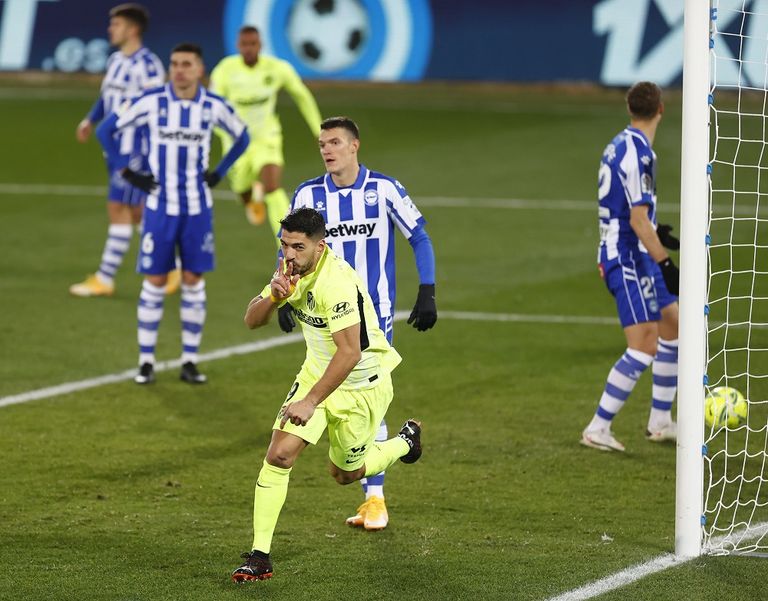 لويس سواريز قاد أتلتيكو مدريد لفوز قاتل في الدوري الإسباني دييجو سيميوني مدرب أتلتيكو مدريد