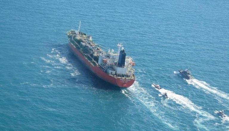 سفينة ترفع علم كوريا الجنوبية احتجزتها إيران