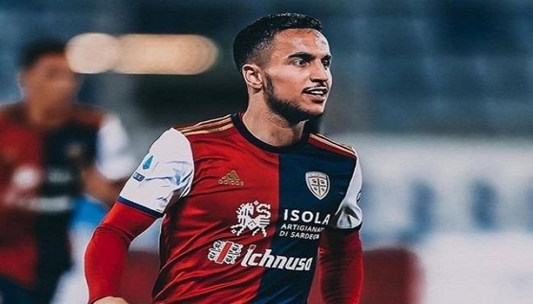 آدم وناس لاعب كالياري