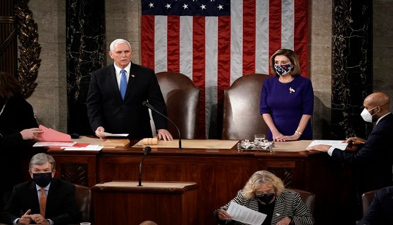 بنس في جلسة التصديق  الكونجرس الأمريكي - رويترز