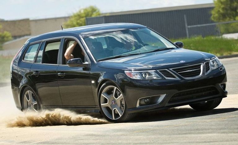 طراز Saab 9-3 Turbo X Sportcombi ميتسوبيشي Lancer Evolution IX Wagon