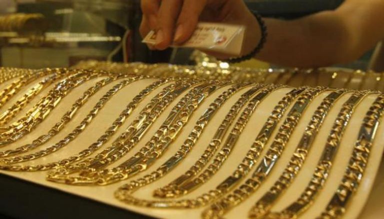 عرش الذهب في مصر يهتز في تعاملات الأربعاء