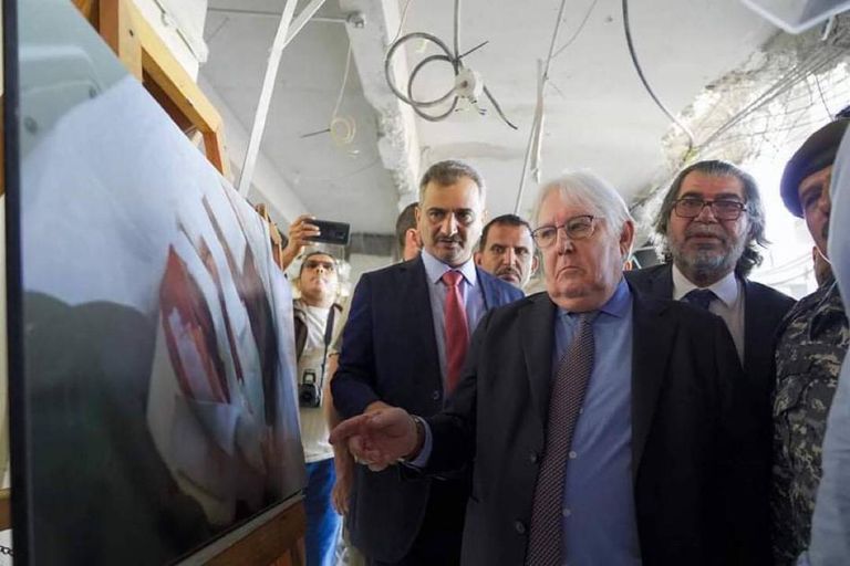 صدمة المبعوث الأممي من أضرار مطار عدن